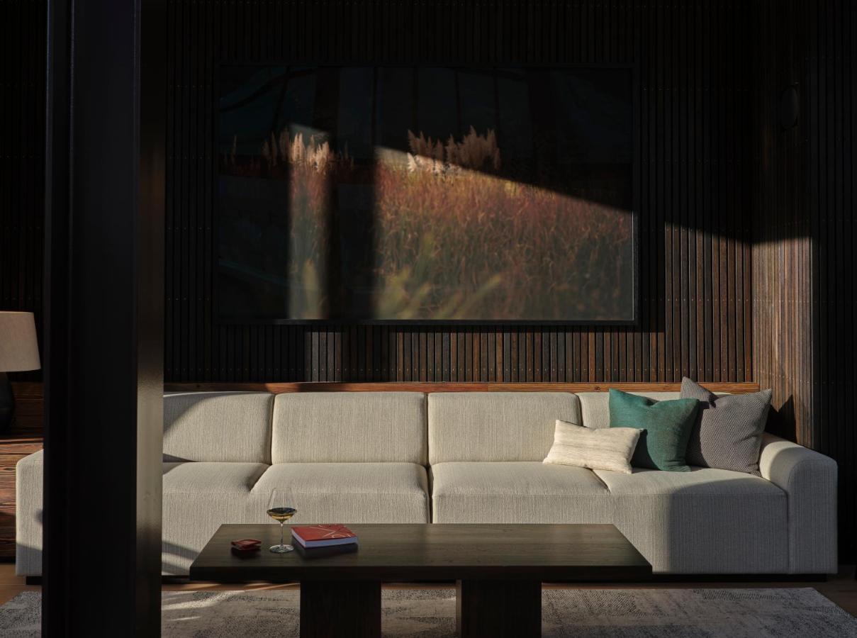 The Hotel Britomart Auckland Exterior photo Interior of the house